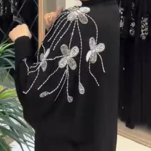 Ropa musulmana tradicional de mujer modesta elegante islámica, ropa de mano Premium, hermoso estilo Abaya de Dubái, accesorio incluido - Product Image 1