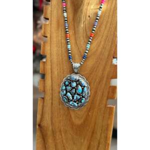 Pendentif Bobby Johnson Golden Hills en turquoise et argent sterling avec technologie d'incrustation à sertissage clos - Product Image 3