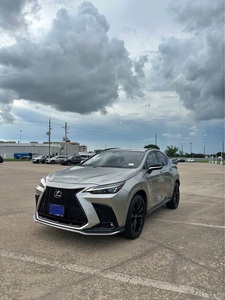 Lexu-s NX350 F SPORT d'occasion propre, année 2022, véhicule utilitaire sport à conduite sportive - Product Image 2