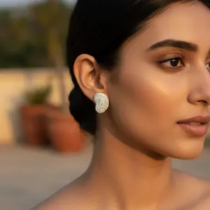 Pendientes de Botón Modernos Chapados en Oro Rosa y Oro Amarillo con Circonita Cúbica o Diamante para Compromiso o Regalo para Mujer - Product Image 1