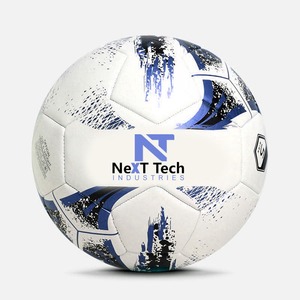 Ballon de football d'entraînement Next Tech Industries en matériau PU pour l'entraînement avec design personnalisé et logo personnalisé - Product Image 3