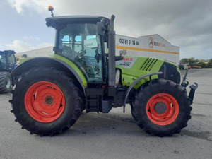 Tractor Agrícola CLAAS AXION Usado de Alta Gama, 2WD, 55HP, con Motor y Caja de Cambios de Transmisión por Engranajes - Gran Maquinaria Agrícola - Product Image 2