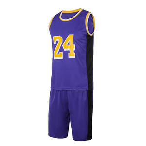 Ensemble de maillot et de short de basketball pour hommes Performance Tissu respirant pour un jeu intense et l'entraînement sportif - Product Image 3