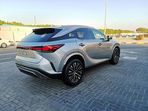 Nuevo Lexus RX350 Híbrido/AWD 2025 con Cámara Trasera de 360°, Capacidad de Carga de 31-40T, Emisión Diésel/GAS, Automático - Product Image 3