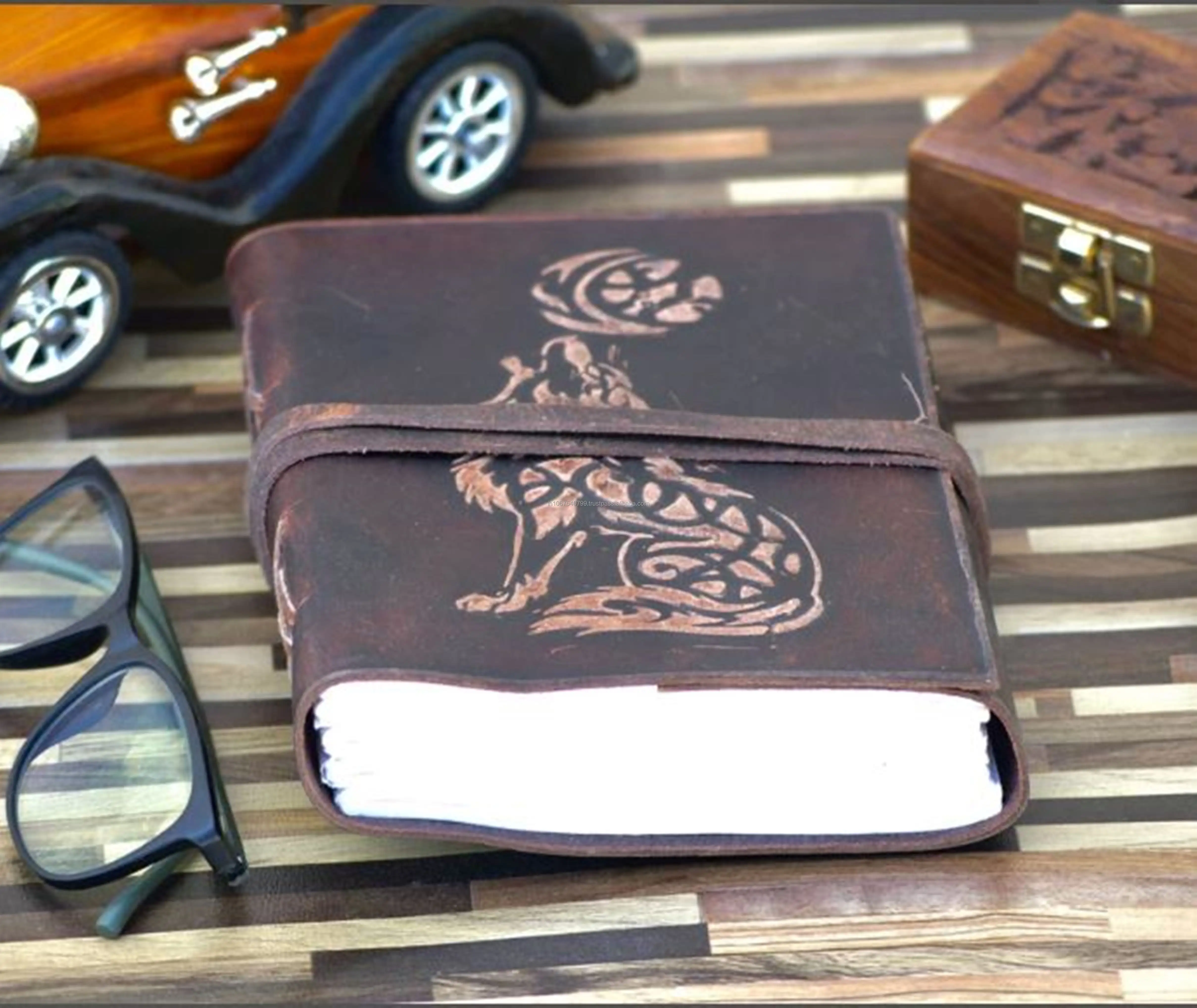 Travel Leather Bound Journal Wolf Blank Personalized Drawing Books Cover Blank Office Supplies Gift Notebook