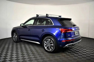 รถยนต์มือสองสภาพใหม่เอี่ยม คลาสสิก สะอาดตา ปี 2022 <span class=keywords><strong>Audi</strong></span> <span class=keywords><strong>Q5</strong></span> 45 <span class=keywords><strong>TFSI</strong></span> S line Premium Plus Sport Utility 4D - Product Image 5