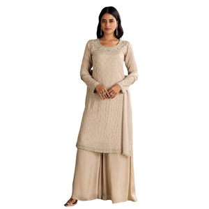 Vente en gros Beige clair Chinon Kurta Palazo avec pétoncle Cutdana Dupatta Vente en gros de vêtements ethniques pour femmes OEM Fournisseur d'usine de vêtements personnalisé - Product Image 3