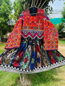 Toutes les couleurs et tous les motifs possibles Robe kuchi respirante Meilleure qualité Tissu en coton Robe de broderie Kuchi afghan Disponible en - Product Image 6