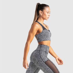 Leggings de conception de jambe en maille noire Fitness Active Wear Logo Leggings pour femmes respirants de haute qualité sans couture du Pakistan - Product Image 2