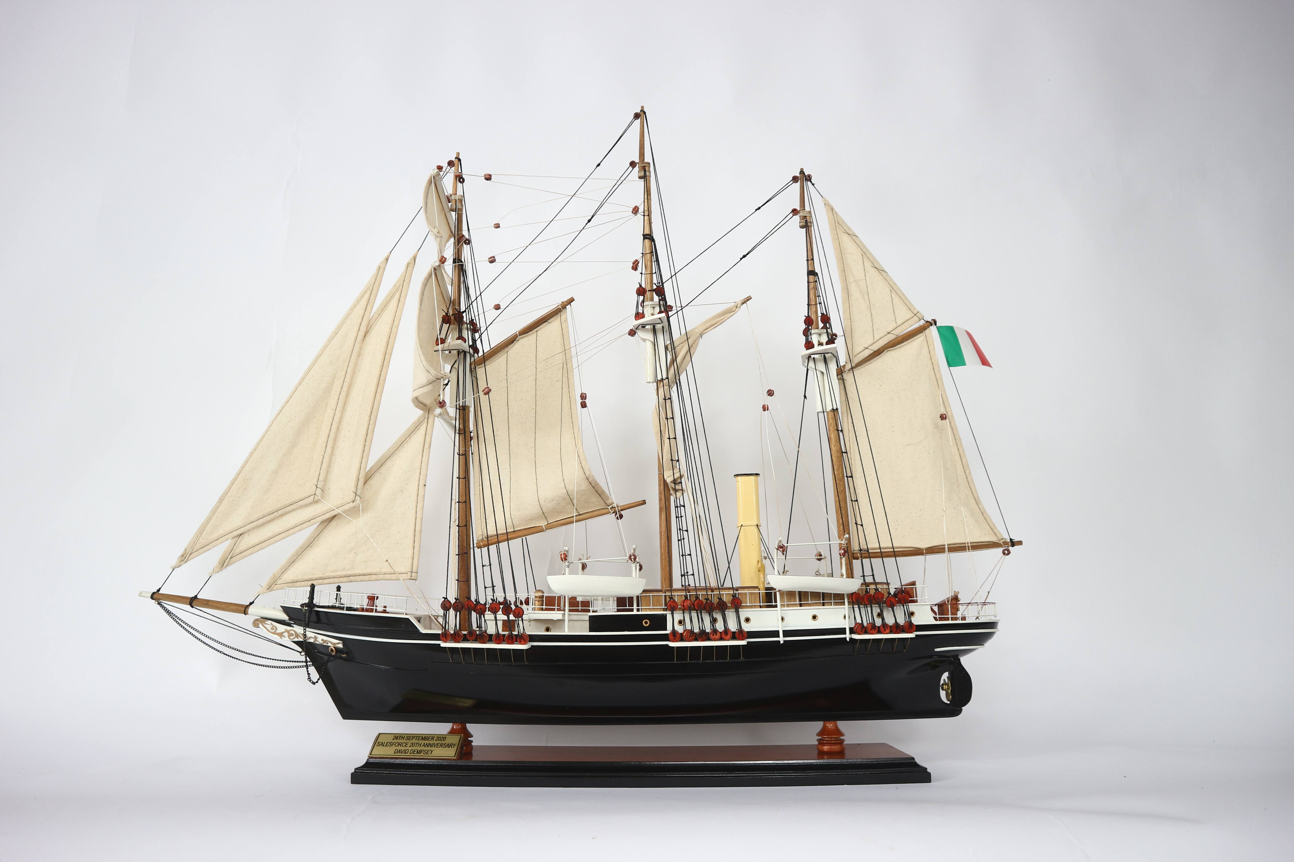 สีน้ำเงิน