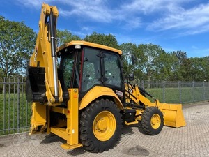 รถตักล้อยาง CAT 420F พร้อมหัวขุด 75 กิโลวัตต์ เครื่องยนต์ดีเซล - Product Image 1