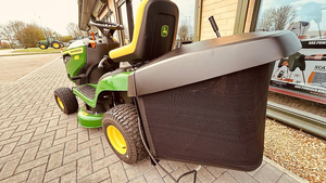 Brand New Johnn-Deear X147RW61R 25hp Lawn Mower / Original Heavy Duty <b>Grass</b> <b>Cutting</b> <b>Machine</b> For Sell - Product Image 3
