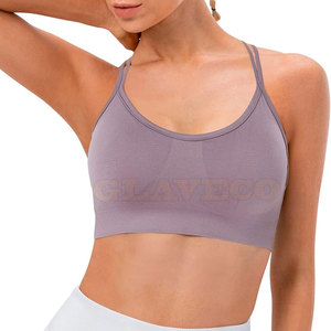 Soutien-gorge de sport pour femme au design unique - Durable, grande taille, respirant, maintien élevé, logo frontal, en Spandex/Nylon, fabriqué au Pakistan - Product Image 4