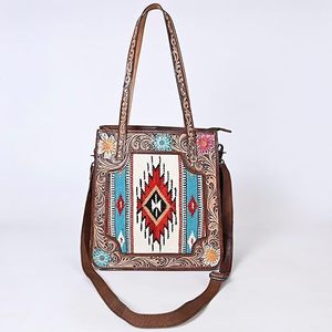 Nouvel arrivage de sac fourre-tout en cuir matelassé aztèque occidental sac à main à bandoulière en polyester à fermeture éclair et bouton d'outillage vintage unique - Product Image 1