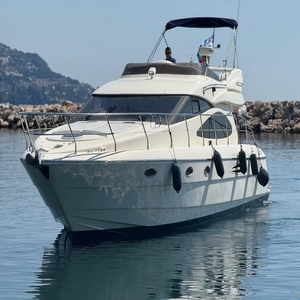 A-s-t-o-n-d-o-a 46 Barcos Duraderos - Product Image 1