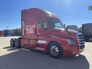 Camion Freightliner Cascadia Conventional Sleeper d'occasion 2021, moteur diesel, caméra arrière 360°, capacité 41-50t, Euro 5, automatique - Product Image 3