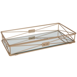 Plateau de service rectangulaire élégant Bordure argentée complexe et poignées élégantes pour servir des boissons et des collations - Product Image 5