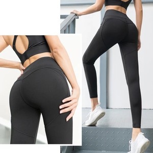 Ensembles d'entraînement pour femmes personnalisables en 5 pièces, vêtements de yoga actifs unis, taille haute, légers, respirants, shorts, pantalons, couleurs personnalisées - Product Image 4