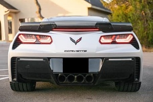 2016 CHIVOLET COVITTE ZO6 Coupe Automatic Left Hand Drive Dark Leather Seats <b>Panoramic</b> Sunroof - Product Image 2