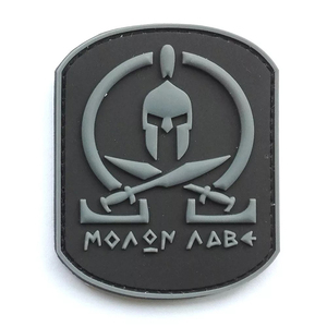 Reuners Étiquettes de vêtement en silicone personnalisées de haute qualité Patch 3D en caoutchouc gaufré en PVC avec logo de marque pour chaussures sacs accessoires - Product Image 6