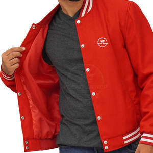 Chaqueta Letterman de diseño personalizado y cómoda para hombre, de manga larga, transpirable, para invierno, en venta en línea. - Product Image 4