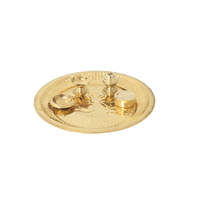 À la mode En Laiton Pooja Thali avec Cloche DiyaMetal Festive Home Decors Table Ware Plateau Ensemble Prix De Gros Pour La Maison De Mariage Restaurant