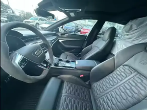 EXTREMEMENT PROPRE - Audi RS7 4.0T Quattro 2022 d'occasion - Faible kilométrage - Aucun problème mécanique - Prête à rouler - Product Image 5