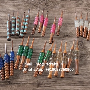 Crochet en bois et résine fait main, aiguilles à tricoter de luxe, outils de couture de haute qualité pour la broderie - Product Image 3