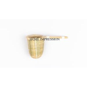 ที่กรองชาหวายทำจากหวายที่ดูสวยงามเพื่อประสบการณ์การระบายน้ำที่ดีขึ้นเครื่องครัวจากอินเดีย - Product Image 1