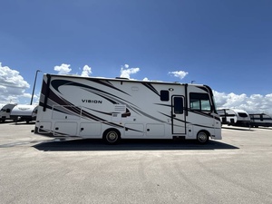 Se vende E-n-t-e-g-r-a C-o-a-c-h V-i-s-i-o-n 3-1-V usado del 2019. - Product Image 4