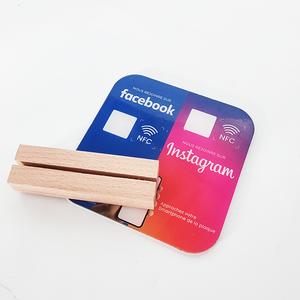 Personnalisé 100mm/120mm Acrylique NFC Tap Card Autocollant D'affichage Réutilisable Logo Imprimé Restaurant Menu Stand <span class=keywords><strong>Google</strong></span> Hotels 13.56MHz - Product Image 3