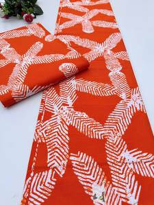 ผ้าฝ้ายพิมพ์ขี้ผึ้งคุณภาพสูงสำหรับผู้หญิงเหมาะสำหรับเครื่องแต่งกายแฟชั่นและงานฝีมือในมาปูโต - Product Image 3