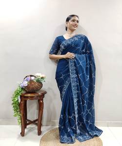 Silk Saree Splendor: Elegancia atemporal para cada mujer-Opciones de bajo precio para un lujo asequible. - Product Image 5