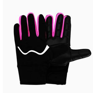 Venta al por mayor de guantes de fútbol gaélicos personalizados con látex de cuero alemán látex materiales GAA guante con logotipo deportivo - Product Image 5