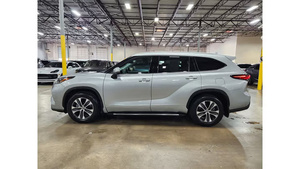 Toyota Highlander XLE FWD 2022, état impeccable - Product Image 4