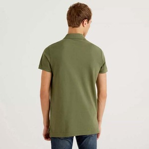 เสื้อโปโลผ้าฝ้ายโพลีเอสเตอร์สีเขียวแบบเรียบสำหรับผู้ชายเสื้อโปโลแขนสั้นระบายอากาศได้ดีผ้าถักแบบกำหนดเองได้ป้องกันริ้วรอยสูง100% - Product Image 3
