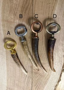 ABRIDOR DE BOTELLAS DE CUERNO DE CALIDAD NATURAL HECHO A MANO Venta al por mayor Abridor de botellas de cuerno natural Abridor de cerveza de cuerno para Bar y fiesta de - Product Image 5