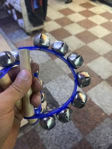 Clochettes à main, instrument de percussion musical avec poignée en plastique - Product Image 4