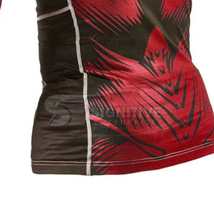 Camiseta de Protección Solar para Hombre, Ofrece un Ajuste Cómodo con Material Ligero, Camiseta de Protección Solar para Hombre Diseñada para Alto Rendimiento - Product Image 6