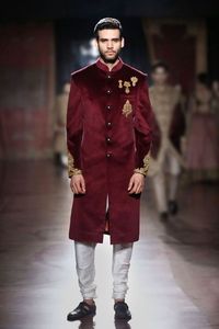 2022 à la mode Zari broderie Sherwani velours tissu XL Plus Sherwani costume fermeture éclair comprend un pantalon en soie correspondant mariage/robe chaussure - Product Image 2