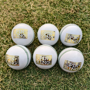 ลูกบอลคริกเก็ตสีขาว4ชิ้นทำจากหนังแท้สำหรับการเล่นแบบมืออาชีพ - Product Image 1