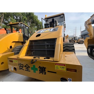 Compacteur vibrant d'occasion CAT CS-683E 18 tonnes en stock - Product Image 6