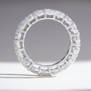 Anillo de Diamantes Cultivados en Laboratorio con Certificación IGI, Corte Brillante Redondo, Banda Completa de Eternidad, Oro Blanco de 18K, Anillo de Aniversario de Bodas para Mujer - Product Image 3