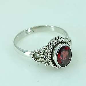 Red <b>Garnet</b> Oval 925 Sterling <b>Silver</b> Handmade <b>Ring</b> Boho January Birthstone Perfect Gift for Her Birthday Anniversary Platinum - Product Image 2