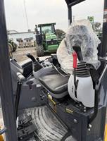 COMPRA MINIEXCAVADORA TAKEUCHI TB216