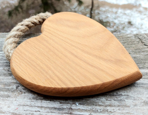 Planche à découper en bois de qualité supérieure en forme de cœur |   Planche à découper en bois massif écologique aux prix les plus bas - Product Image 5