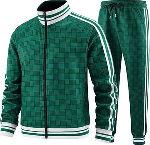 Conjunto Deportivo de Felpa Técnica para Hombre, Verde y Blanco, Estilo Urbano, Corte Regular, Sudadera con Capucha y Pantalones Jogger, Opción de Logotipo Personalizado, Ropa Deportiva Premium - Product Image 5