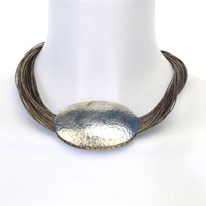 Forme Ovale Femme Look attrayant Métal et Coton De Luxe À La Main En Métal Moulé Fantaisie Collier Fantaisie Cadeau De Mariage X Mas - Product Image 1