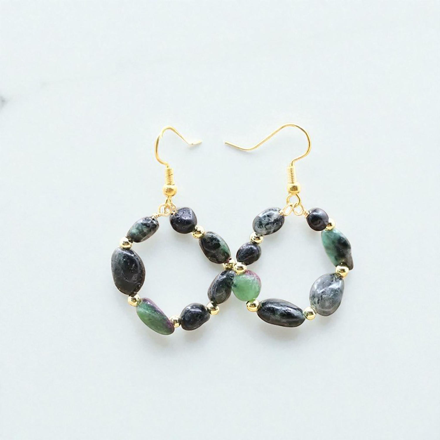 ทับทิม zoisite