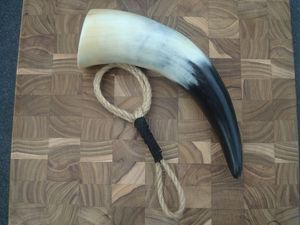 Antiguo búfalo buey cuerno cerveza vikingo taza Vintage cuerno taza coleccionable cuerno Drinkware para uso doméstico y hotelero de proveedor indio - Product Image 5